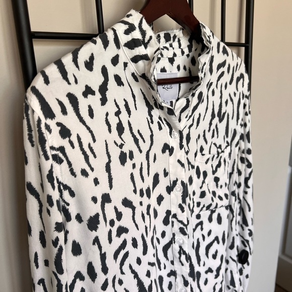 Rails Ivory Cheetah Button Down Super Soft Shirt Sz S - Picture 3 of 10